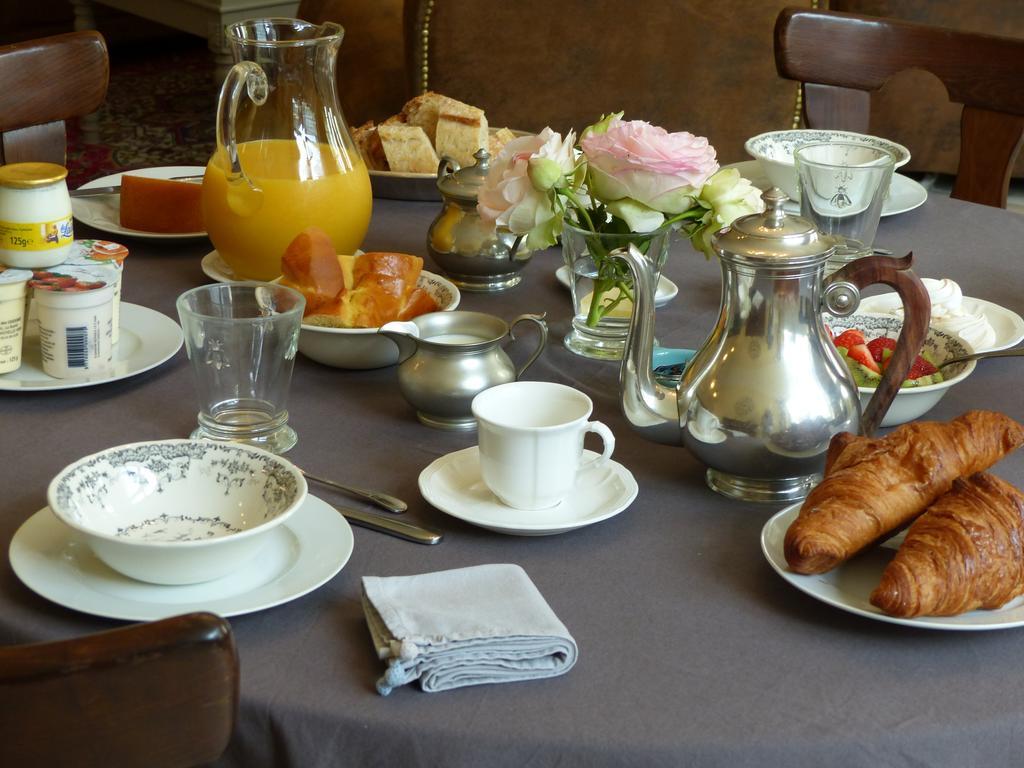 Bed and Breakfast La Cour Des Carmes Arras Exterior foto