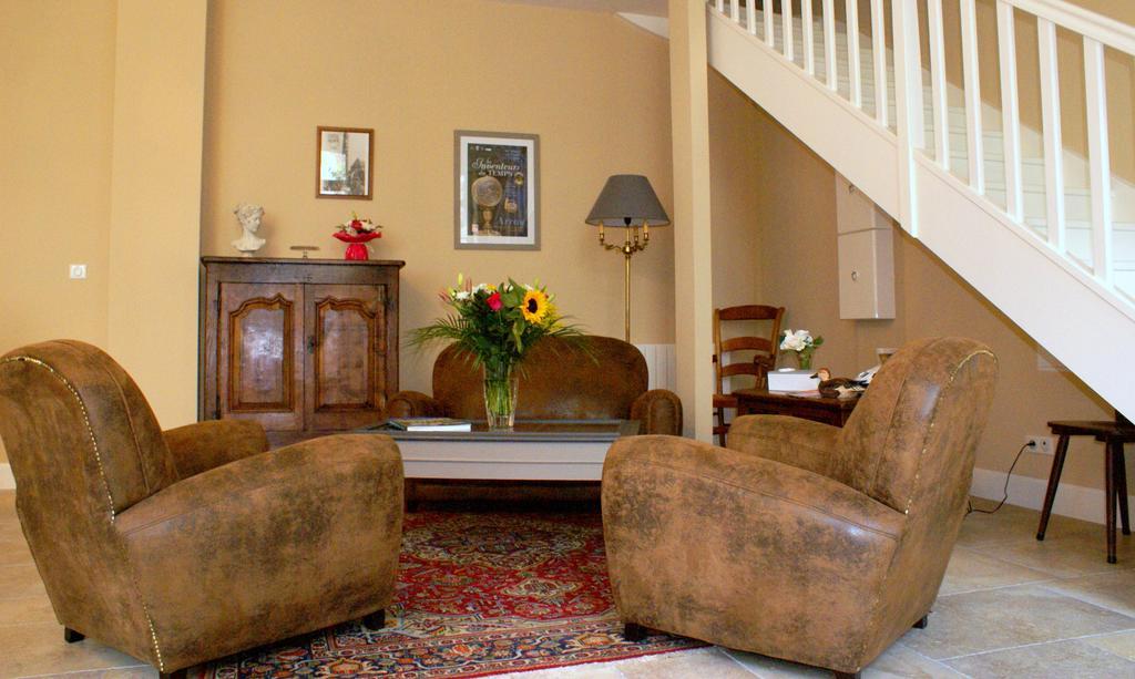 Bed and Breakfast La Cour Des Carmes Arras Exterior foto