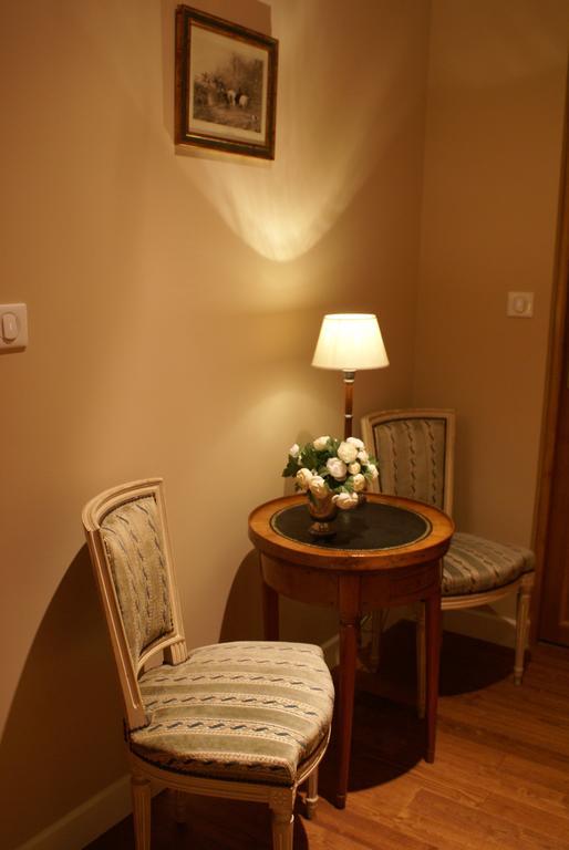 Bed and Breakfast La Cour Des Carmes Arras Exterior foto