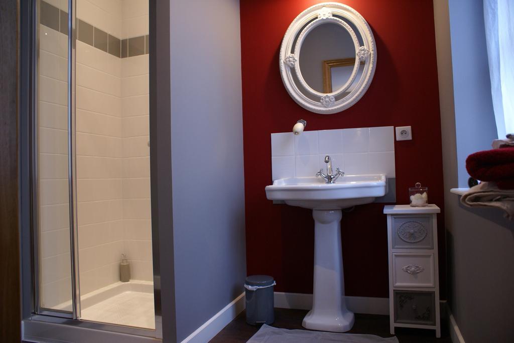 Bed and Breakfast La Cour Des Carmes Arras Zimmer foto