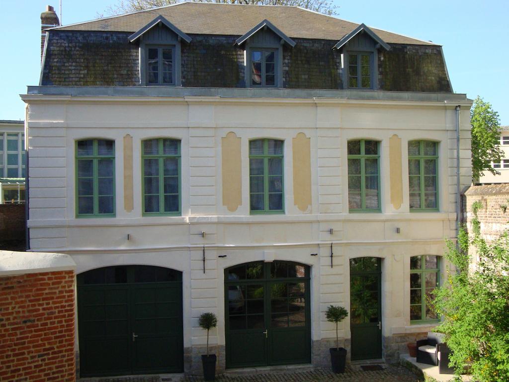 Bed and Breakfast La Cour Des Carmes Arras Exterior foto